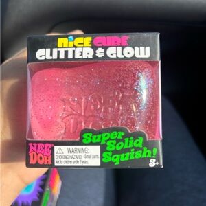 Needoh Nice Cube Glitter